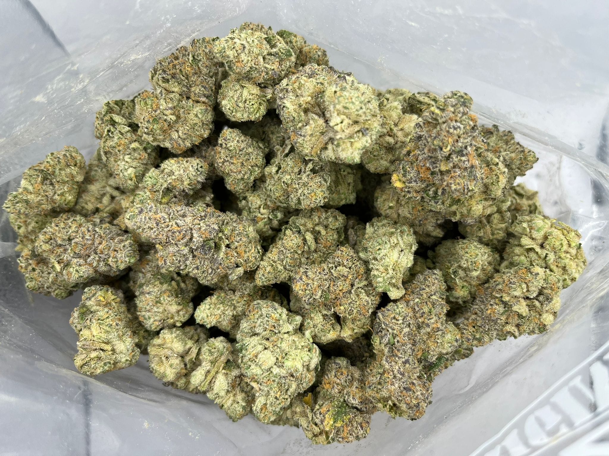 Hightimes Growery – LA Kush Cakes